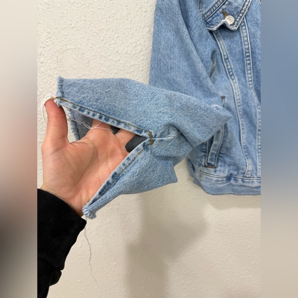 Topshop MOTO Off Shoulder Denim Jacket Size 6 - Picture 3 of 8